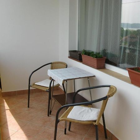 Liliom Apartments Balatonfüred Habitación foto