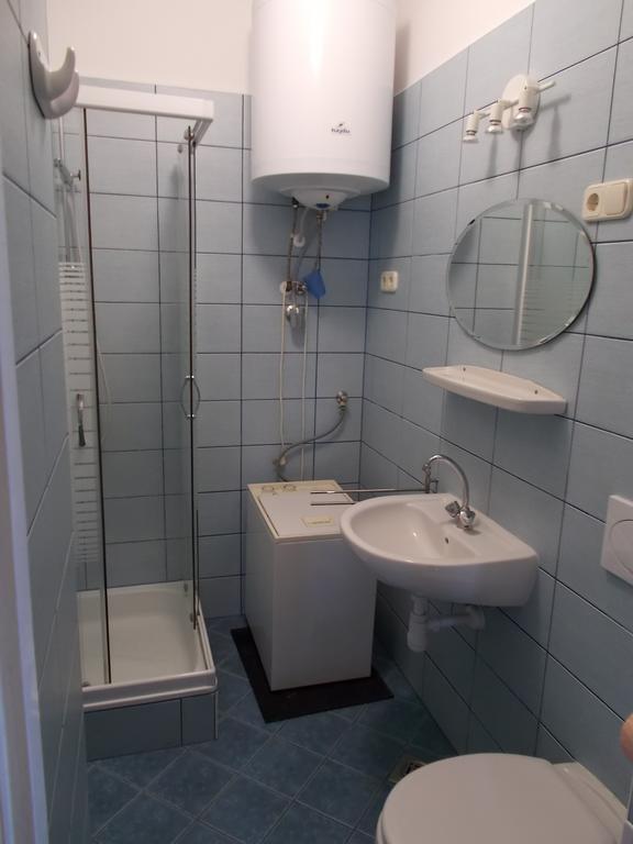 Liliom Apartments Balatonfüred Habitación foto
